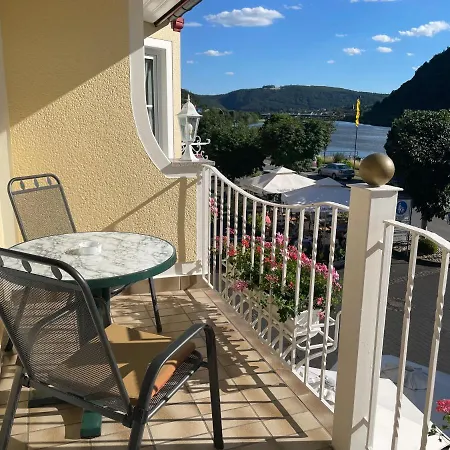 Cafe Baeckerei Alcana Mirco Muench 3* ألكين