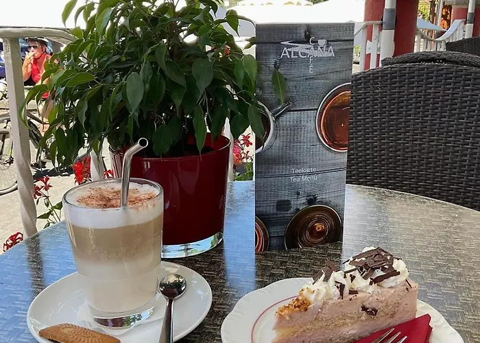 بيت ضيافة Cafe Baeckerei Alcana Mirco Muench