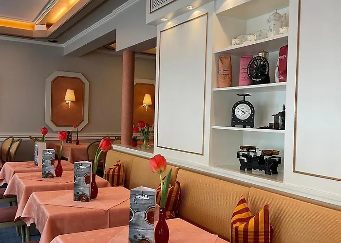 Cafe Baeckerei Alcana Mirco Muench